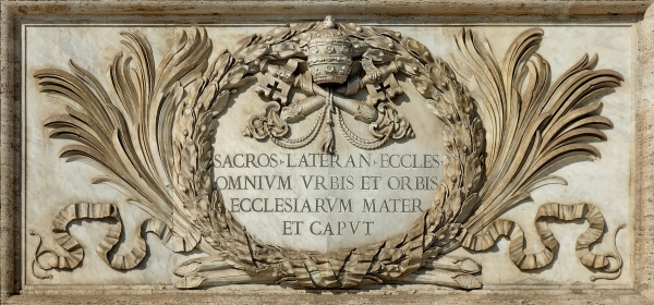Inscription_Ecclesiarum_Mater_San_Giovanni_in_Laterano_2006-09-07
